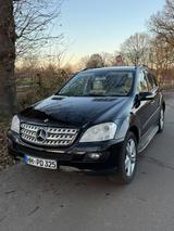 Mercedes-Benz ML 320 CDI 4MATIC - - Mercedes-Benz ML 320 Gebrauchtwagen in Hamburg