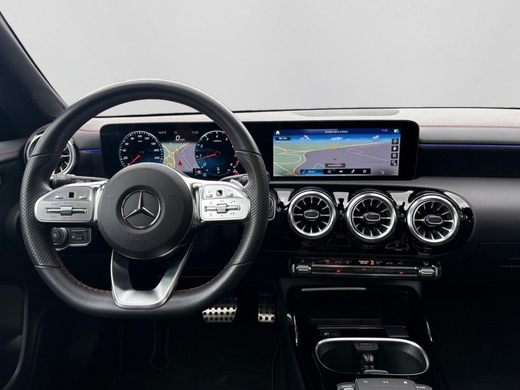 Mercedes-Benz CLA 35 AMG 4M SB LED|AMBI|TEMP|KAM|PANO|SHZ