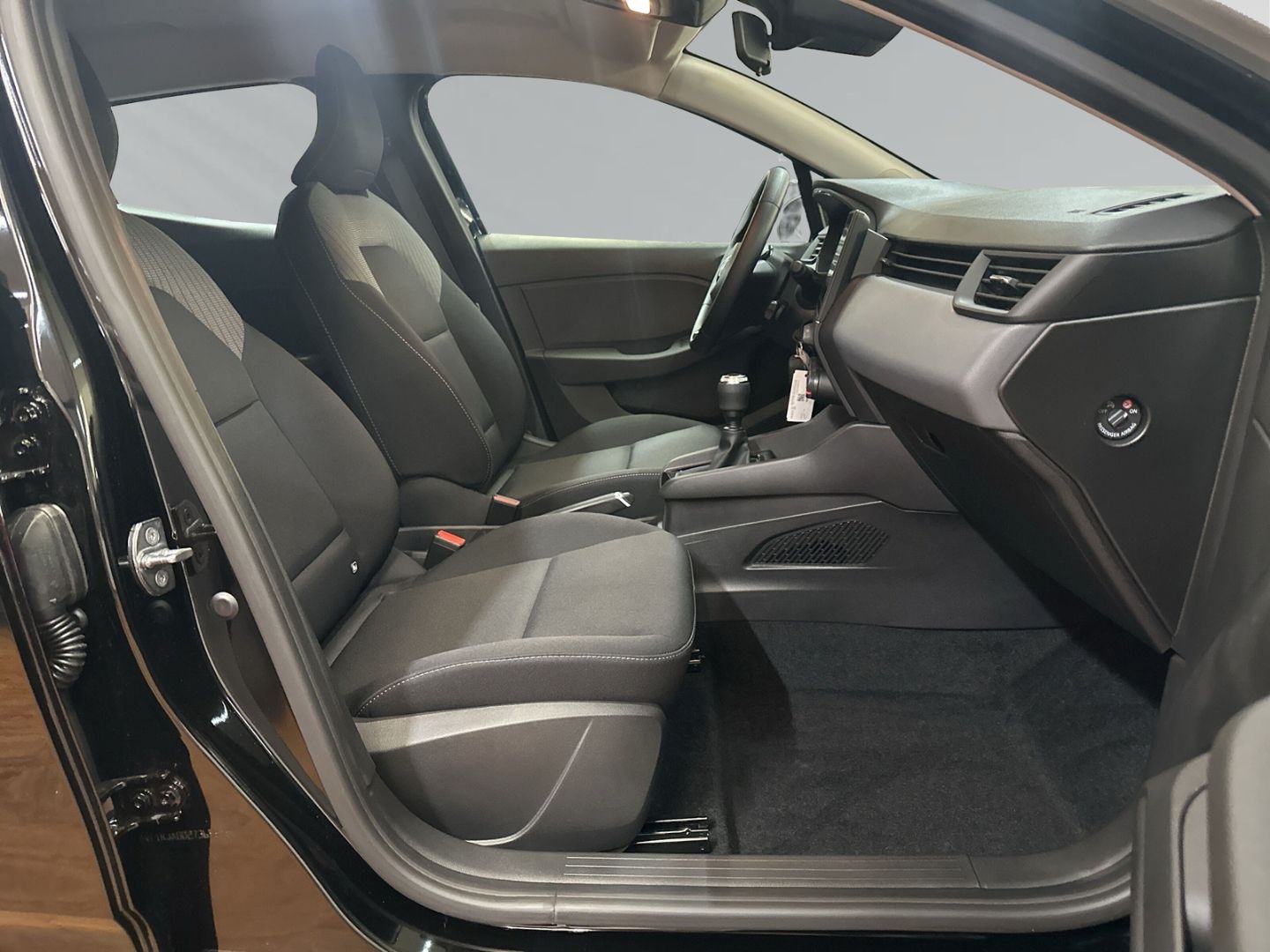 Fahrzeugabbildung Mitsubishi Colt 1.0 BASIS  KLIMA + digitales Cockpit +  LED