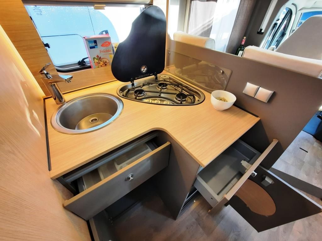 Fahrzeugabbildung LMC Tourer Lift H 730 G Sparen Sie 26.089,- €