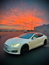 Tesla Model S 90D - - scheckheftgepflegte Tesla Gebrauchtwagen