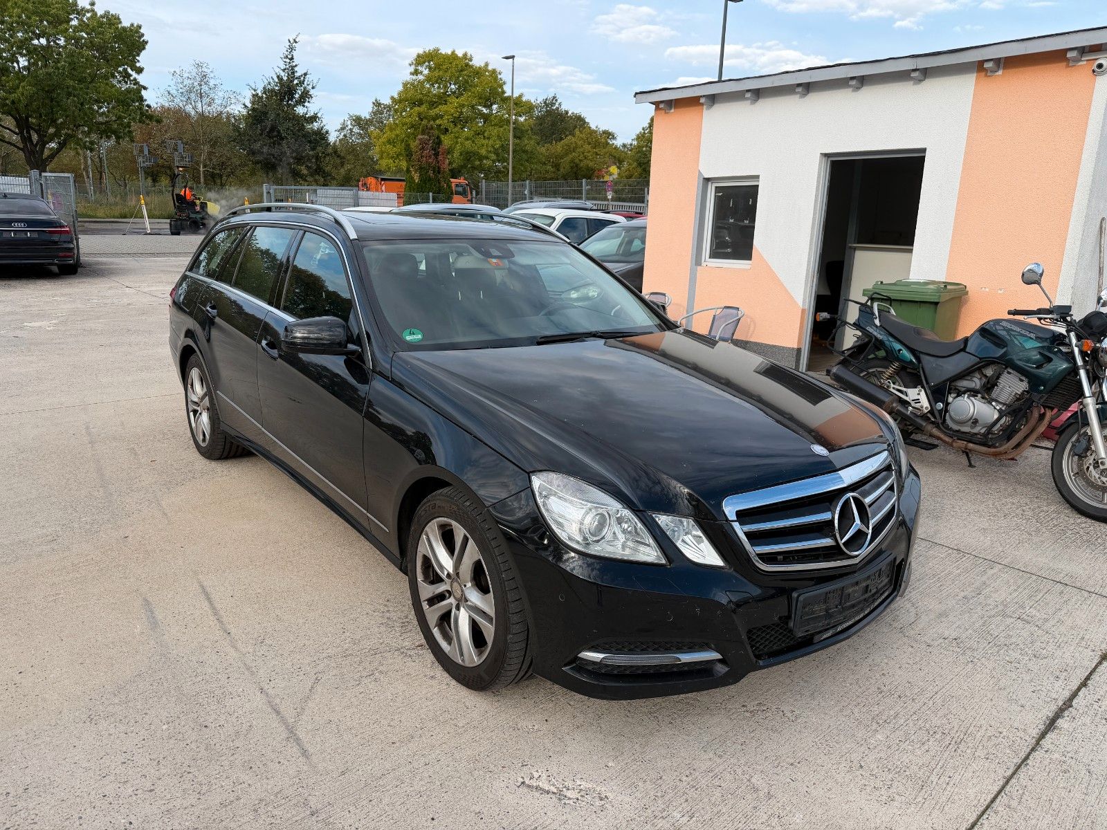 Mercedes E 250 - 1