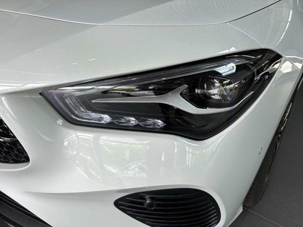 Mercedes-Benz CLA 180 SB PROGESS+PANO+NIGHT+AHK+DISTRONIC+360