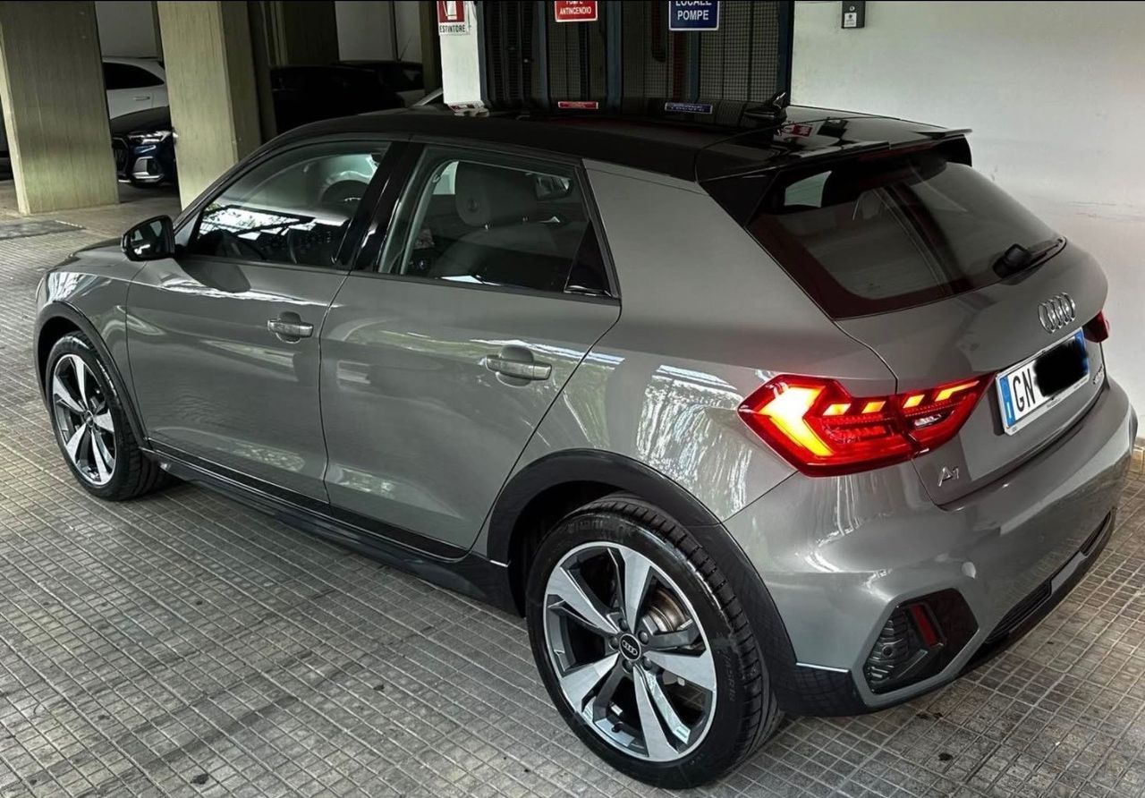 Other Audi A1 allstreet 30 TFSI S tronic Identity Cont imagem 2