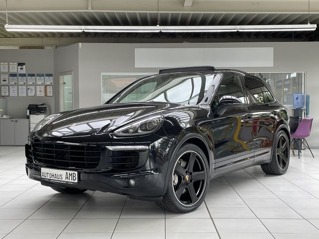 Porsche Cayenne S Bose Pano Kamera ACC Softclose Xenon