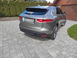 Jaguar F-Pace 30t AWD Prestige Automatik Prestige - Jaguar F-PACE Prestige mit Benzin-Antrieb