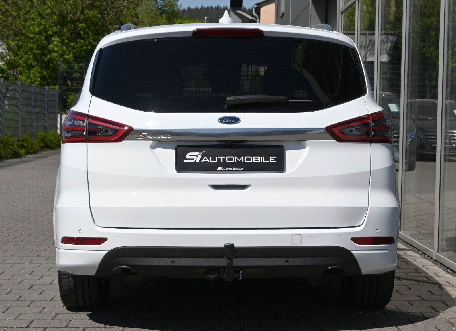 Fahrzeugabbildung Ford S-Max 2.0D EcoBlue Titanium °ACC°AHK°STANDHEIZ°