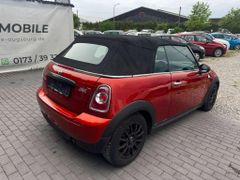 Fahrzeugabbildung MINI One Cabrio One  Bixenon PDC 8fach bereift Scheck