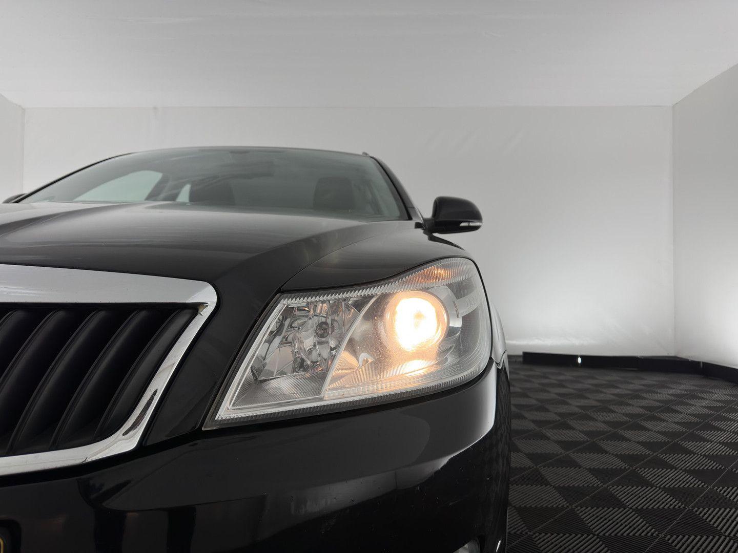 Skoda Octavia 2012 — photo 23