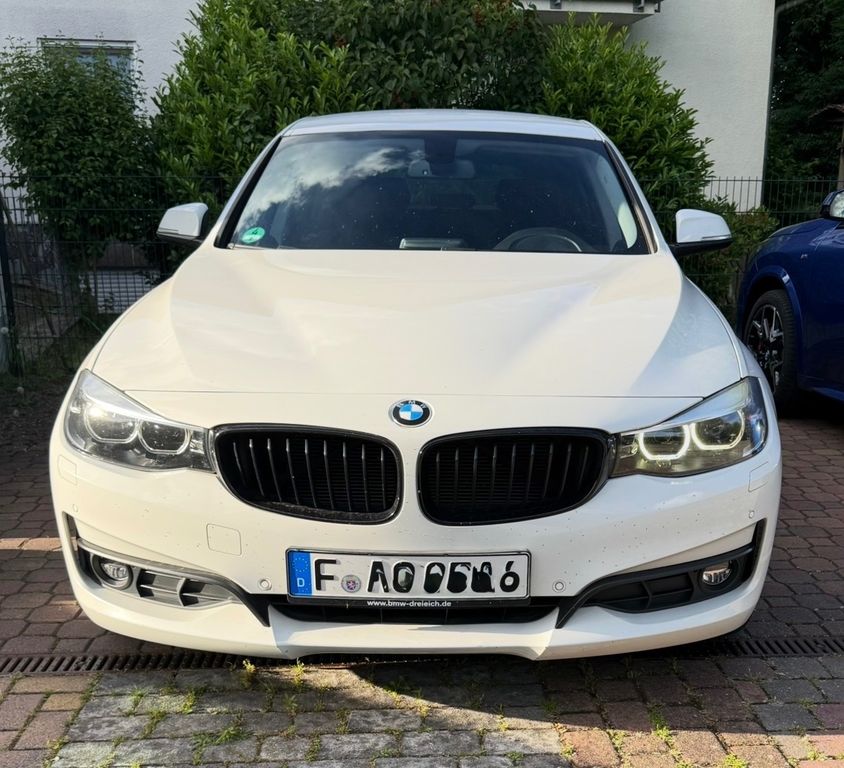 Image of BMW 320 Gran Turismo