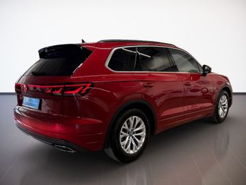 Volkswagen Touareg - 4