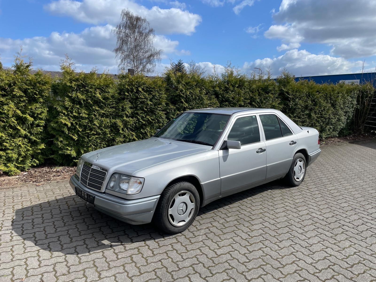 Mercedes-Benz E 220 2.Hd * Klima * Oldtimer