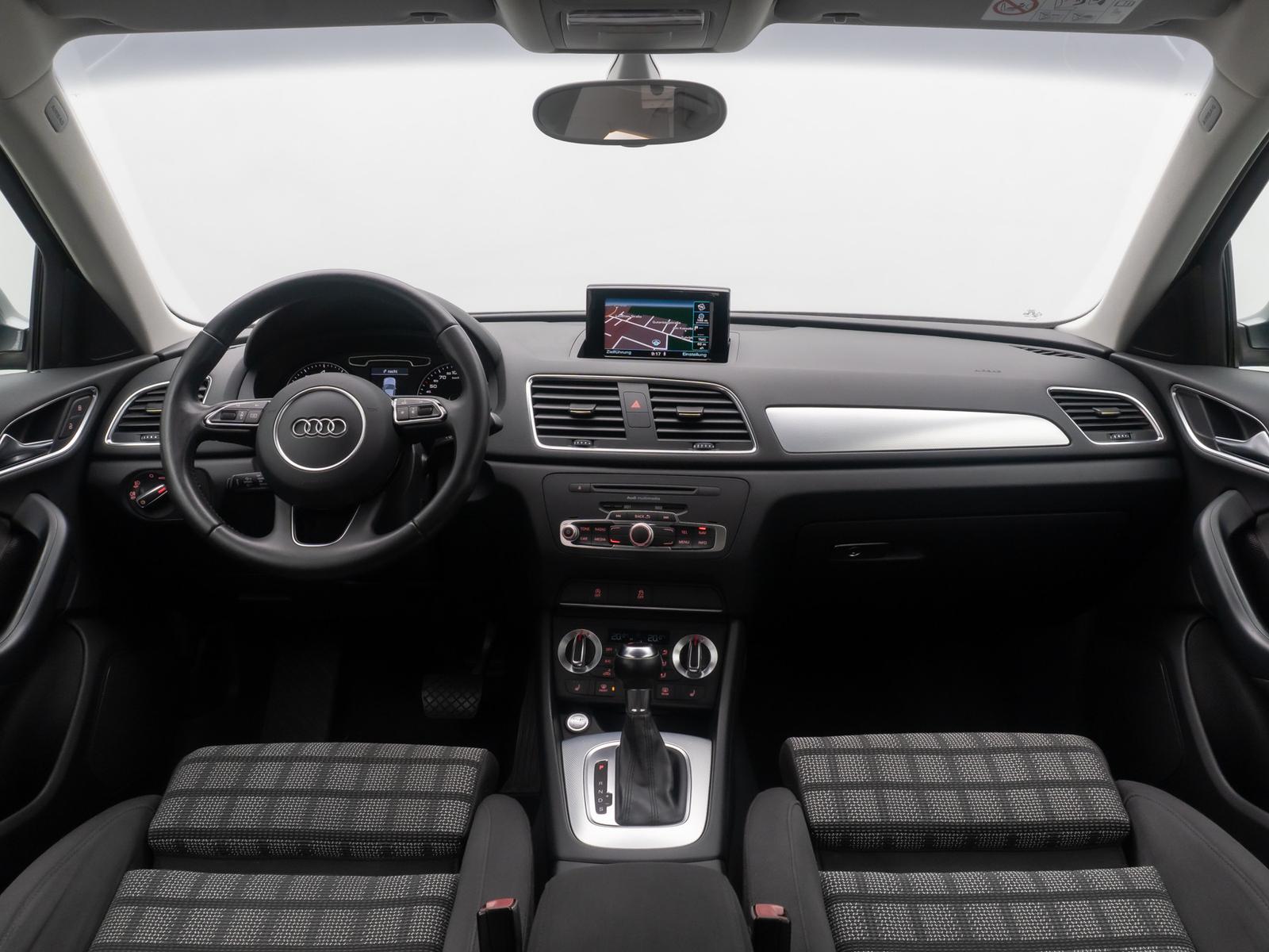 Audi Q3 1.4 S Line Tempomat PDC BiXenon Sportsitz 18"