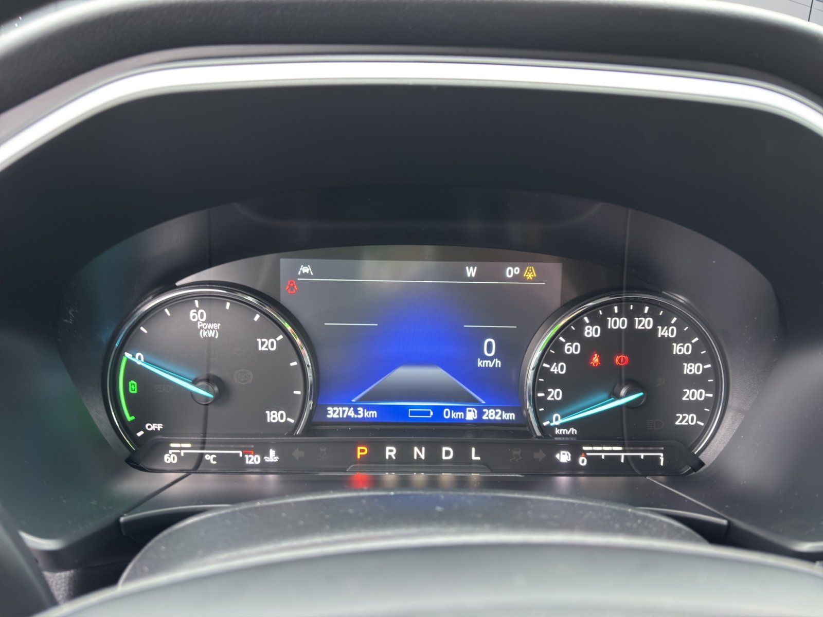 Fahrzeugabbildung Ford Kuga 2.5l PHEV Plug-In Hybrid Cool & Connect