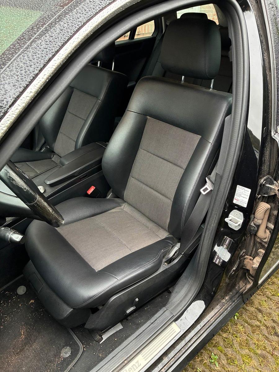 Mercedes-Benz E250 2010 — photo 8