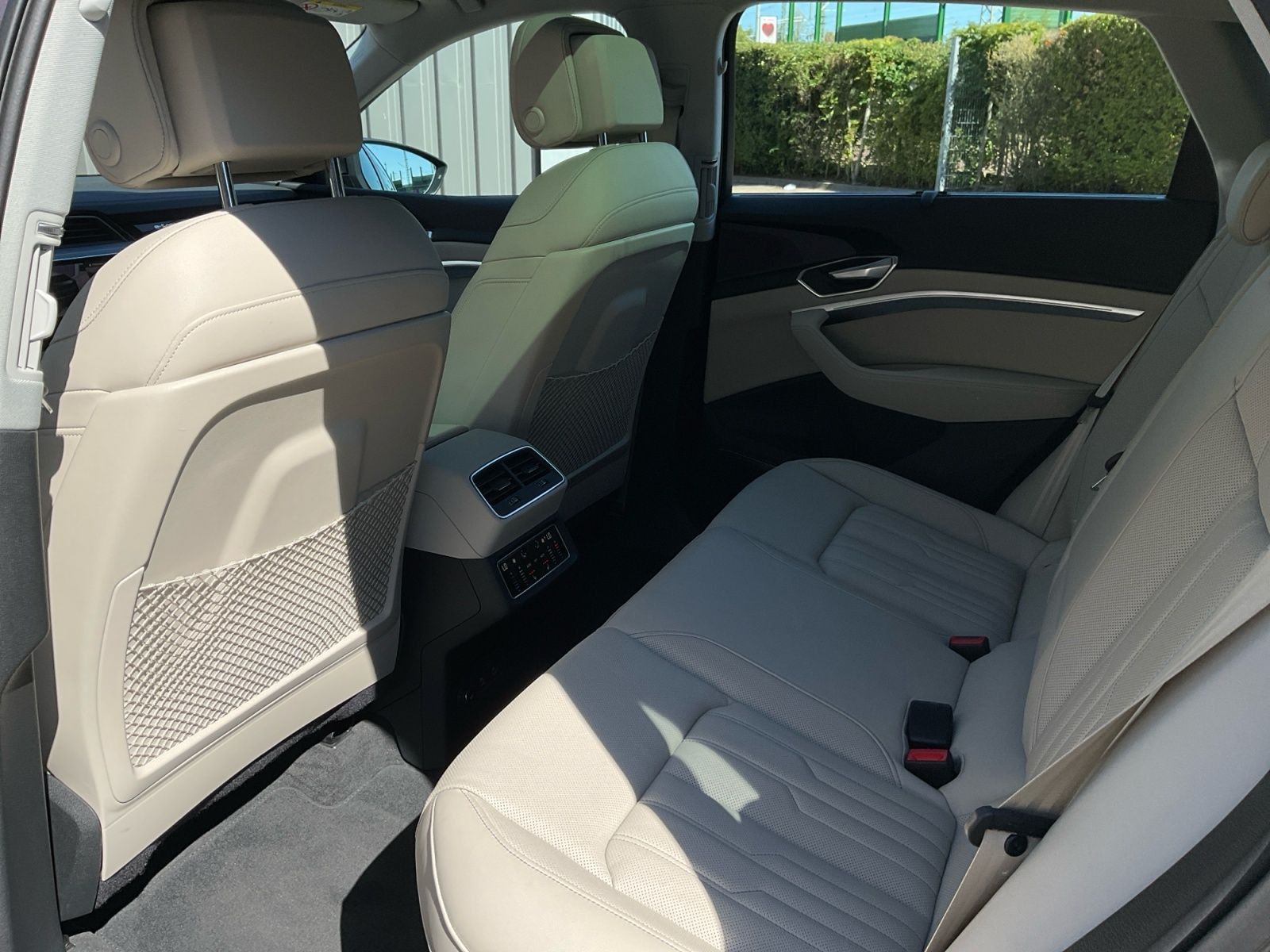 Audi Q8 e-tron - Bild 36