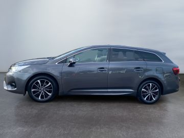 Toyota Avensis - 5
