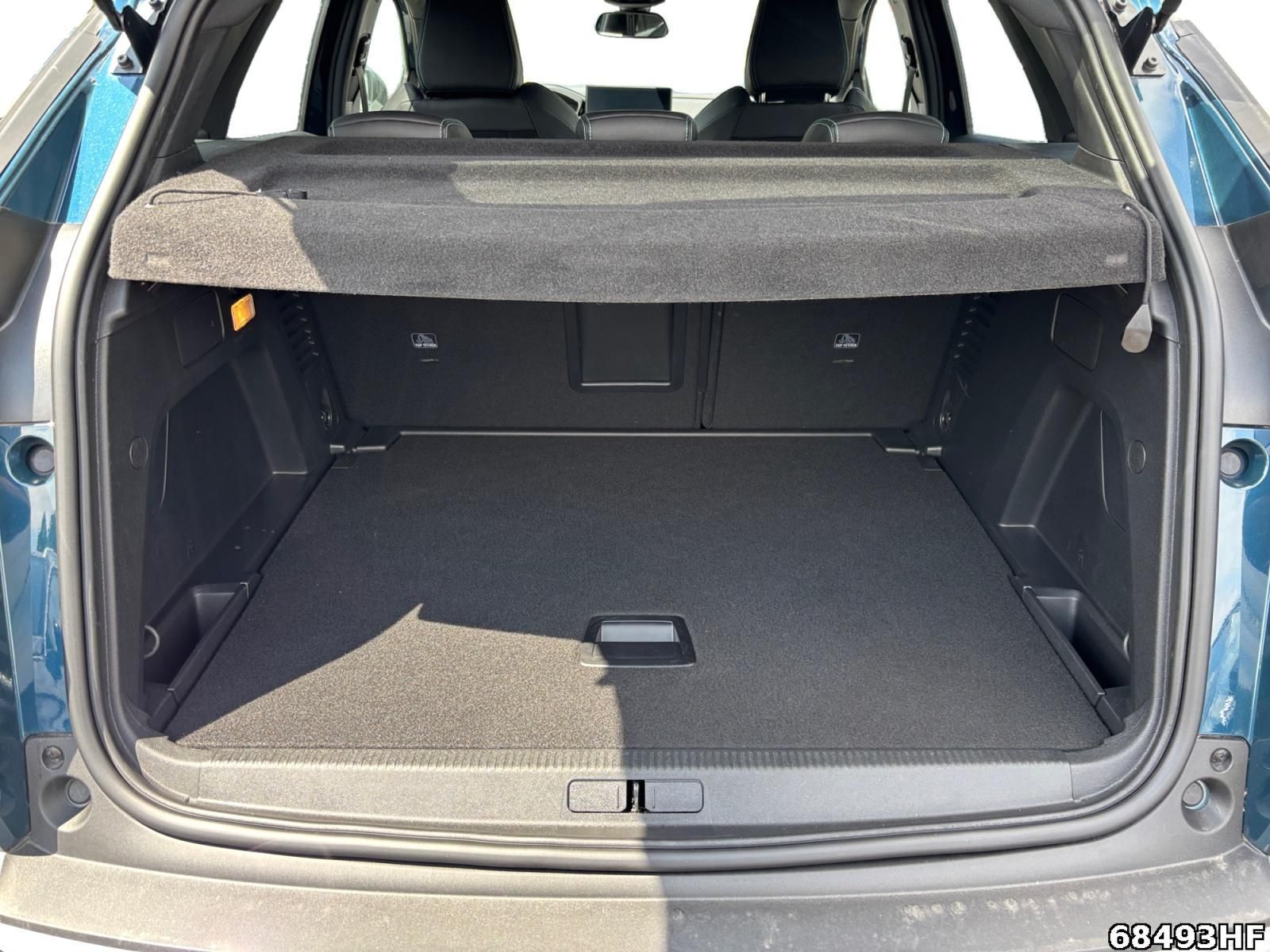 Fahrzeugabbildung Peugeot 3008 Allure Pack 1.2 PureTech 96kW*NAVI*KAMERA*