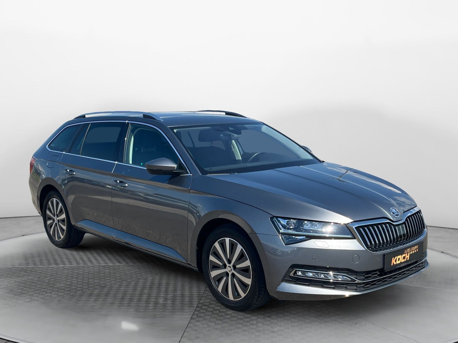 Skoda Superb Combi 2.0TDI Navi LED AHK Kamera foto 5