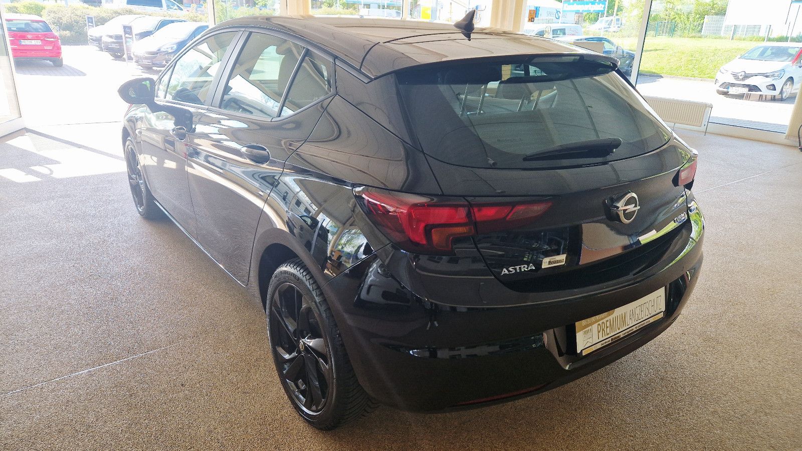 Fahrzeugabbildung Opel Astra 1.4 Turbo Active 92kW