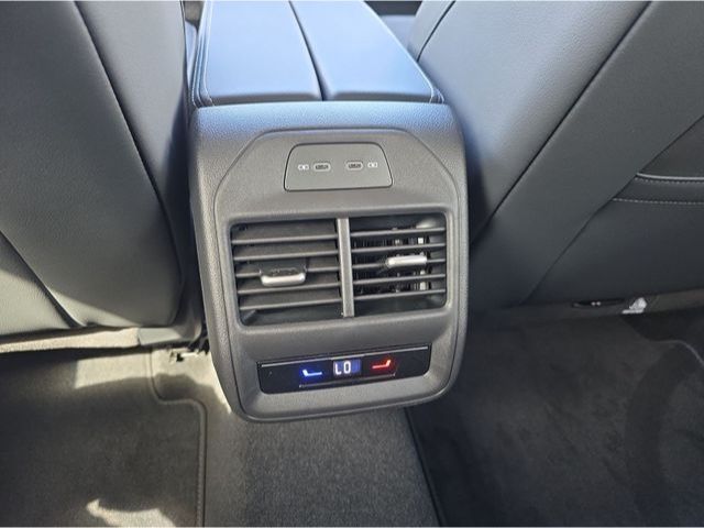 Volkswagen Passat Variant - Bild 11