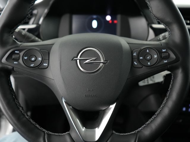 Corsa F ELEGANCE+LED LICHT+NAVI+SITZ-/LENKRADHEI