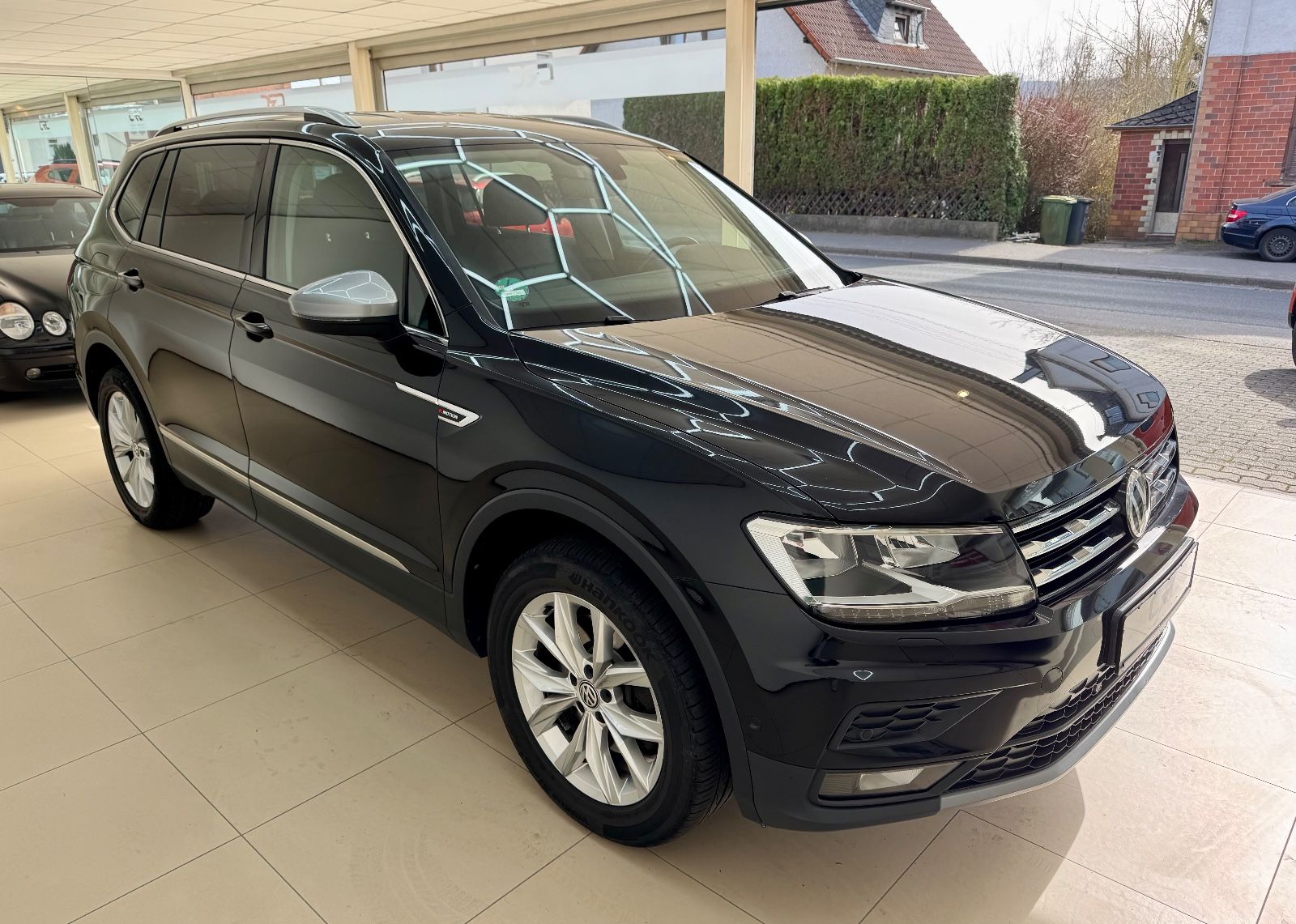 Fahrzeugabbildung Volkswagen Tiguan Allspace Comfortline 4Motion*Autom.*Navi*