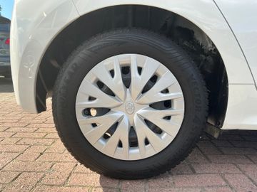 Toyota Yaris - 9
