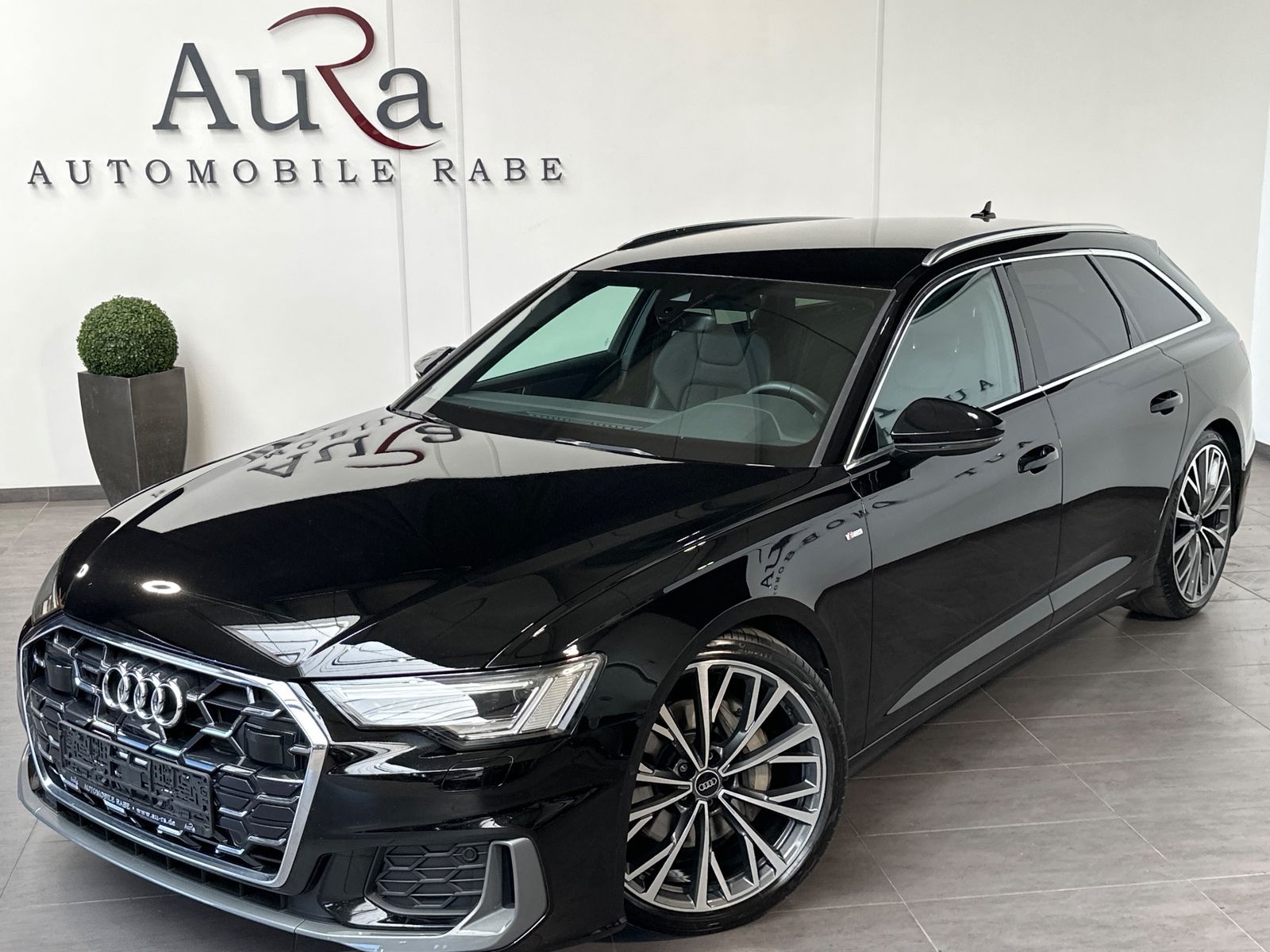 Fahrzeugabbildung Audi A6 Avant 50 TDI Qu S-Line NAV+LED+AHK+VCOCKPIT