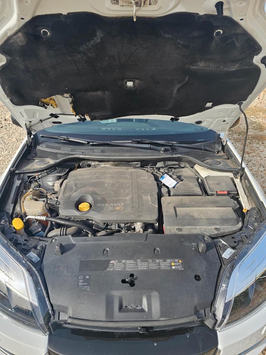 Renault Laguna 2015 — photo 14