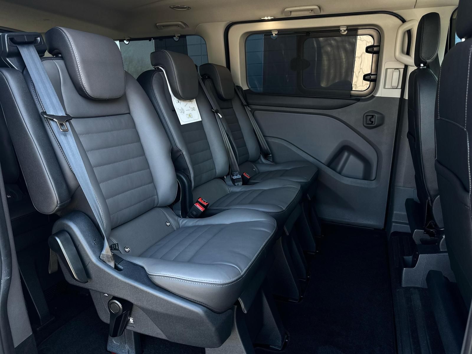 FORD Tourneo Custom 2.0TDCi TITANIUM X NAVI#AHK#ACC - Image 16