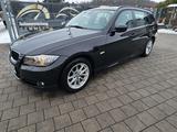 BMW 318d / Abn. AHK / TOP Zustand - BMW 318 aus 2011: Kombi, 318d