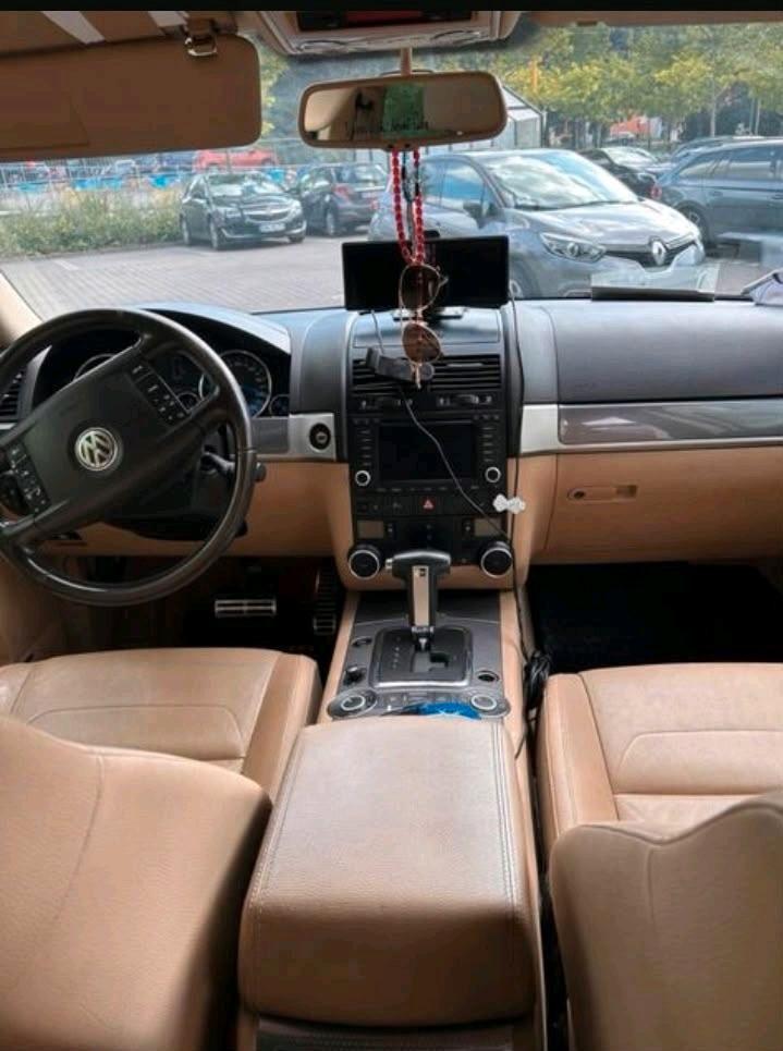 Volkswagen VW Touareg 5.0 V 10