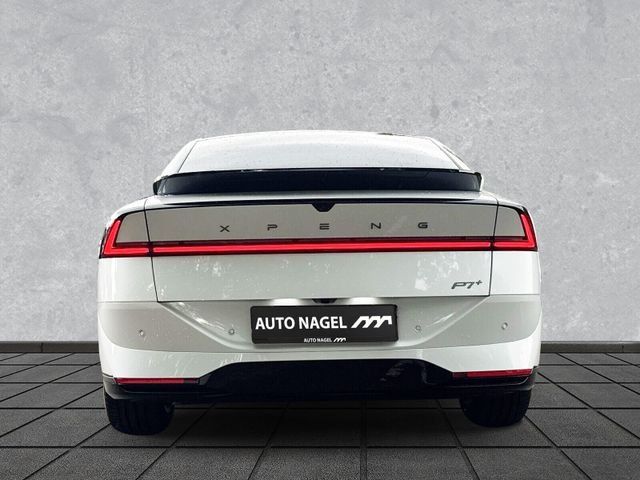 XPENG P7