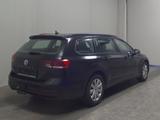 Volkswagen Passat Var. 1.5 TSI Navi LED RFK AHK ACC - Volkswagen Passat: Kombi, Automatik
