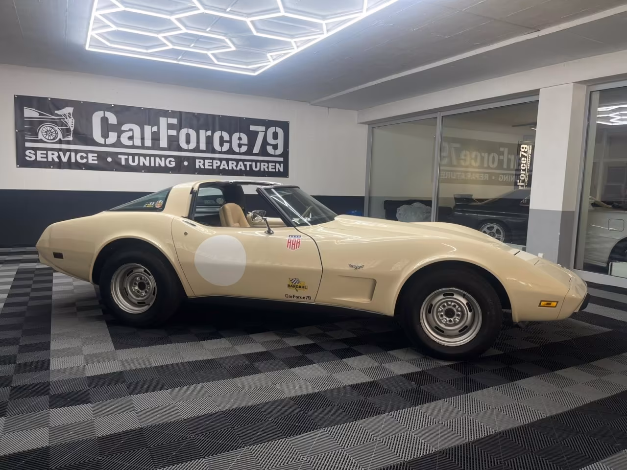 Corvette C3 Targa Automat Teilrestauriert *Kundenauftrag*