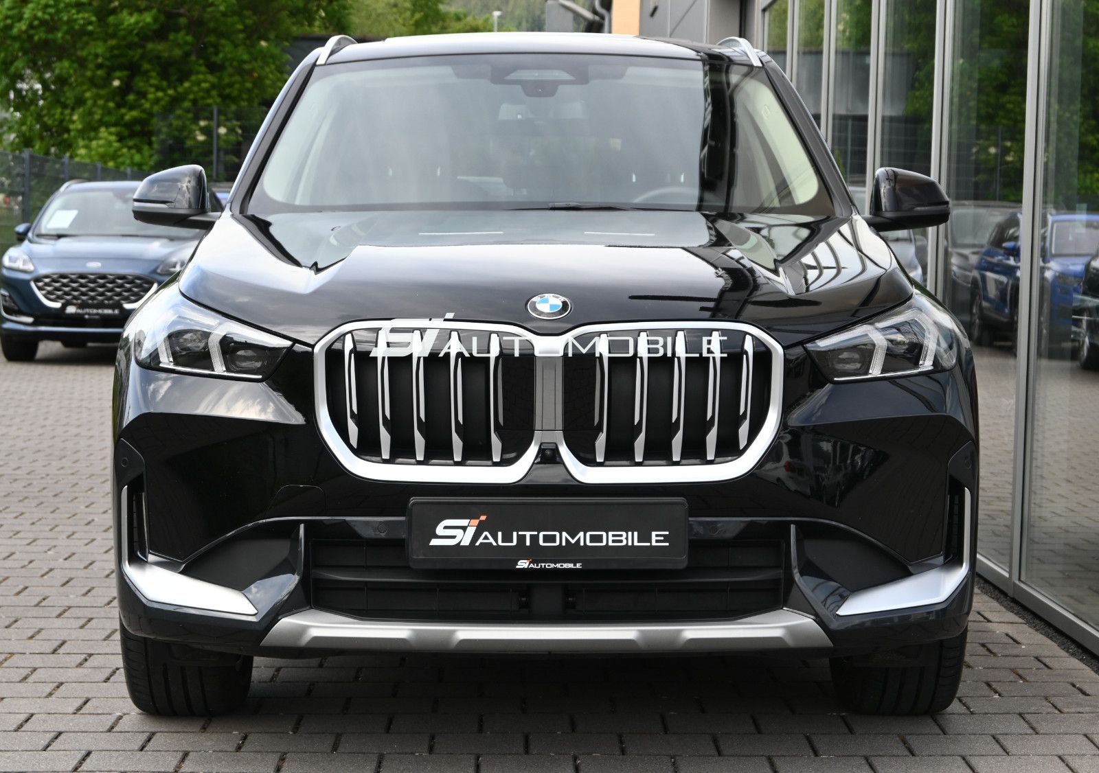 Fahrzeugabbildung BMW X1 xDr.23d xLine °ACC°AHK°HUD°H/K°MEMO°PANO°360°