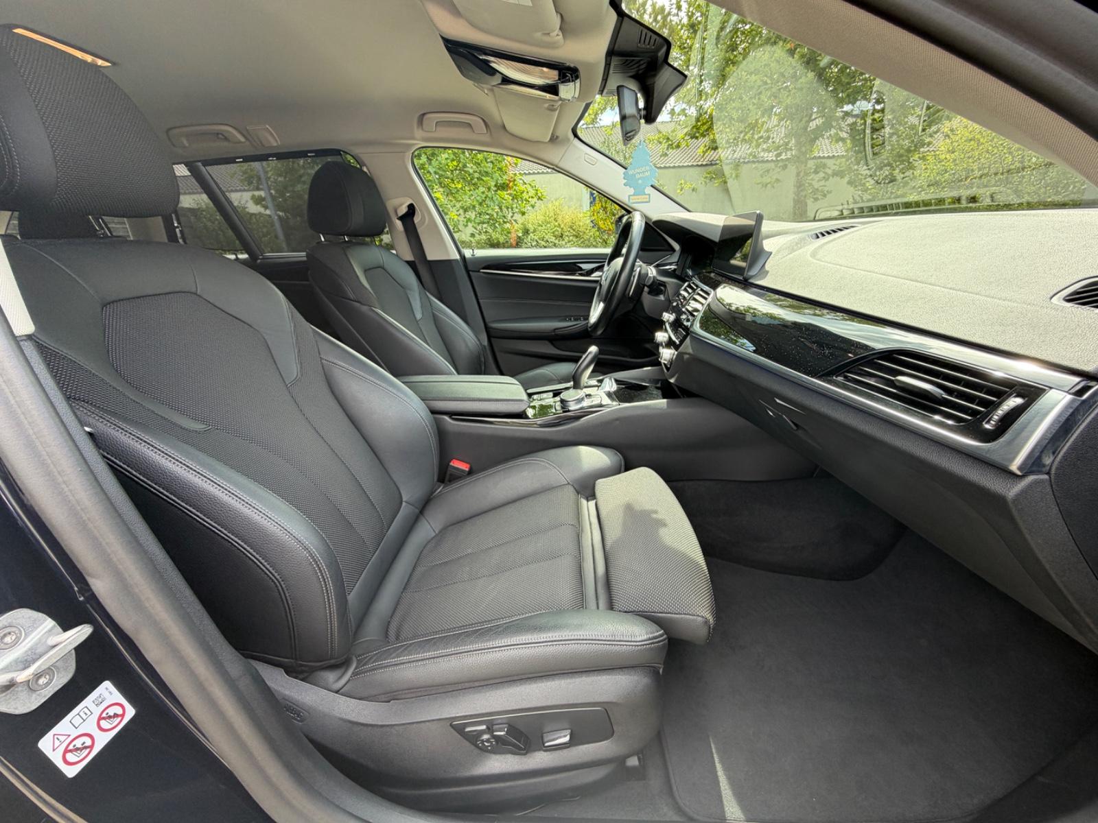 BMW 520D SPORT LINE 190CH BVA - HAYON ÉLECTRIQUE - VOLANT EN CUIR - SELLERIE CUIR - HISTORIQUE ENTRETIEN COMPLET BMW