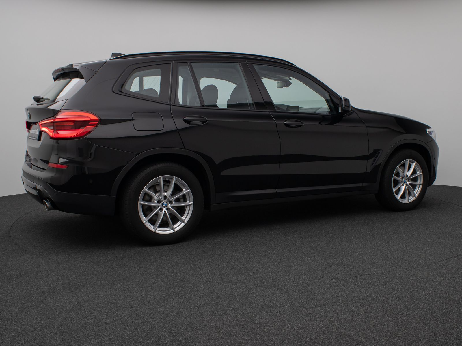 Fahrzeugabbildung BMW X3 xD20d Kamera HUD DAB H/K Leder Sport 18Zoll