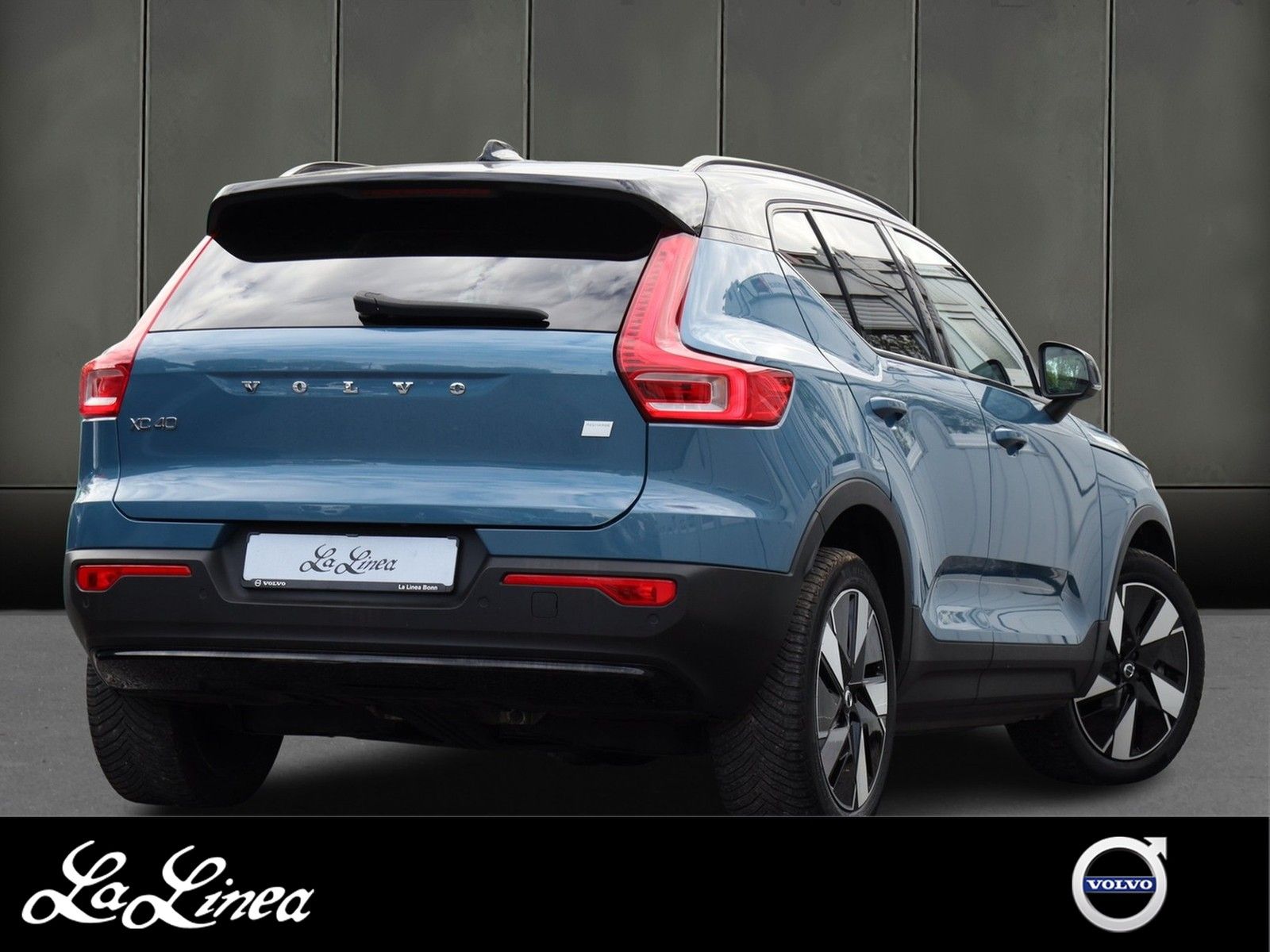 Volvo XC40 Plus Recharge Pure Electric Lenkradheizung  imagem 2