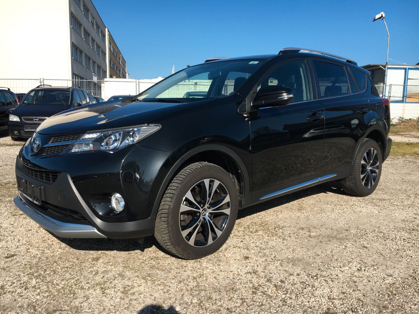 TOYOTA RAV 4