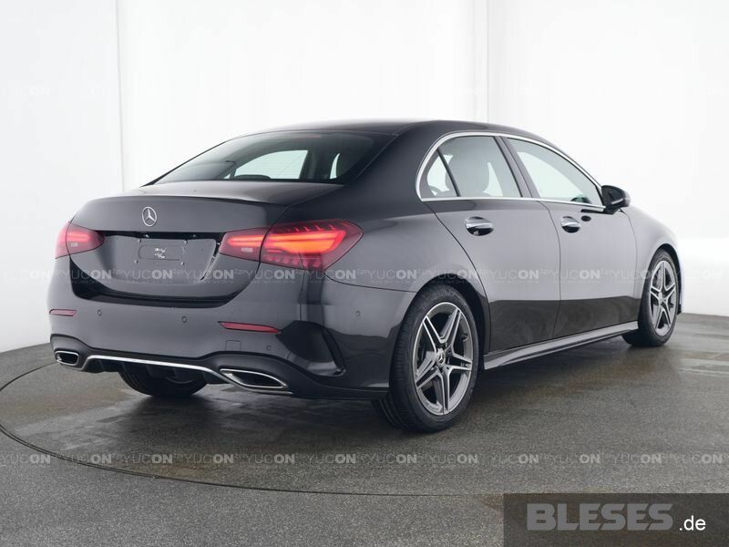 MERCEDES-BENZ A 180 – Bild 2
