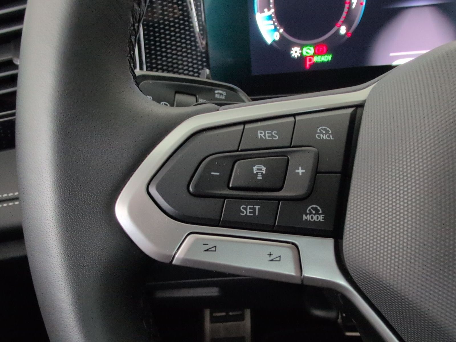 Volkswagen Tiguan Goal AHK StHzg. 360° 5 Ja. Garantie WSS-h foto 25