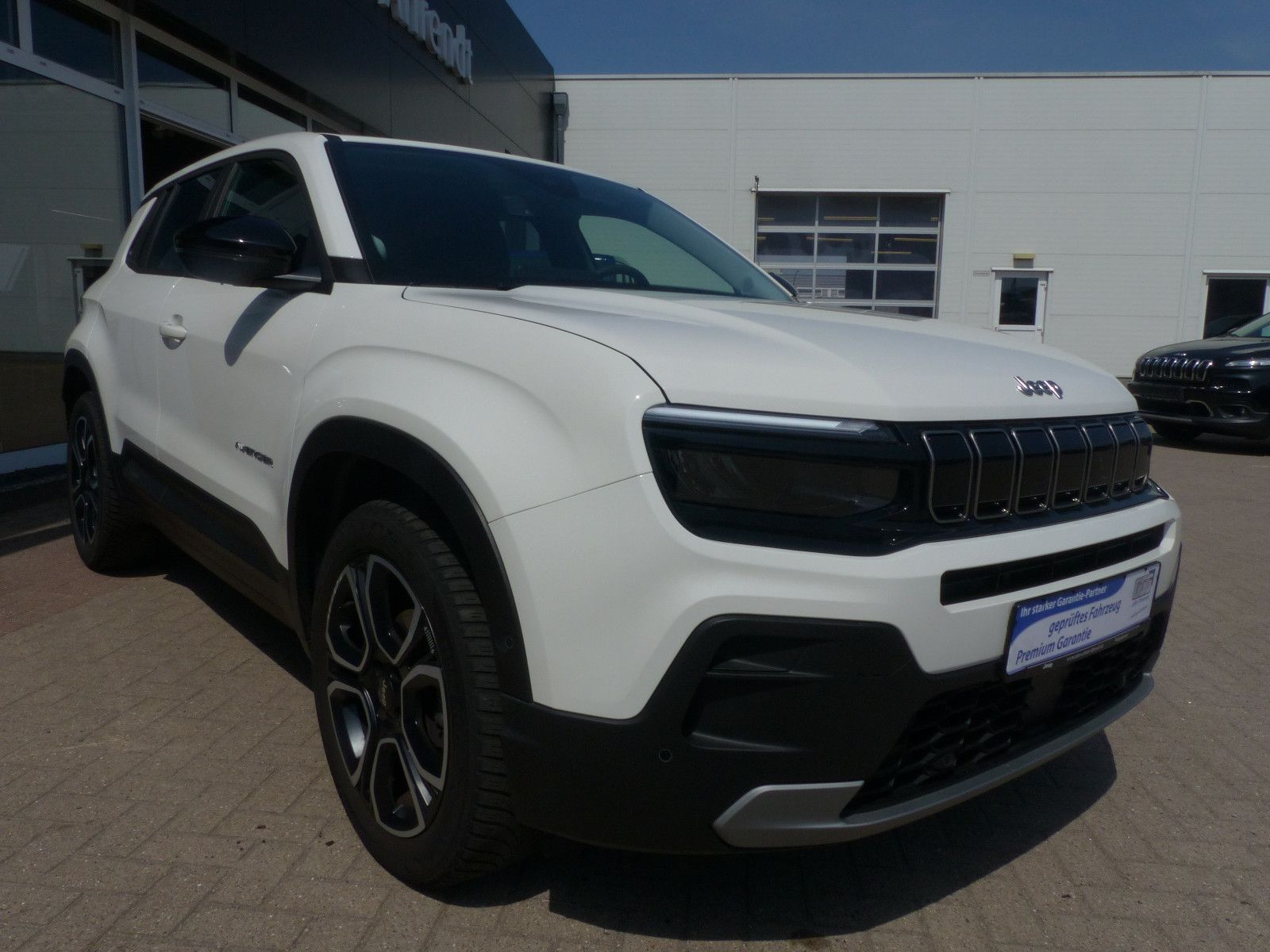 Jeep Avenger Altitude Mild-Hybrid, Navi, Kamera, CarP imagem 3