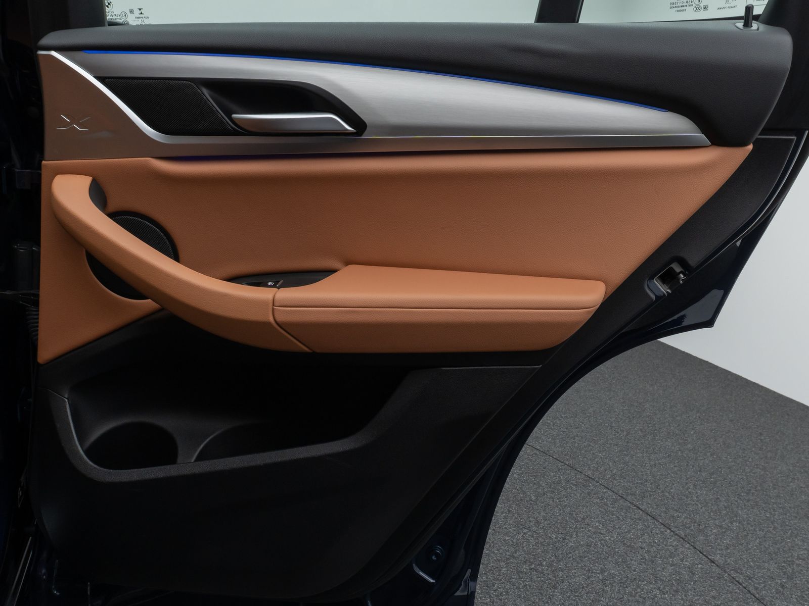 Fahrzeugabbildung BMW X3 xD30d M Sport Panoram Kamera DAB HiFi AHK 21"