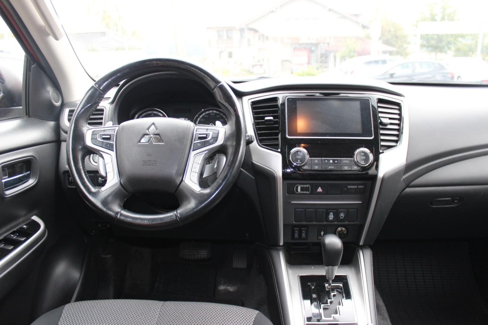 Mitsubishi L200 Select Doppelkabine 4WD