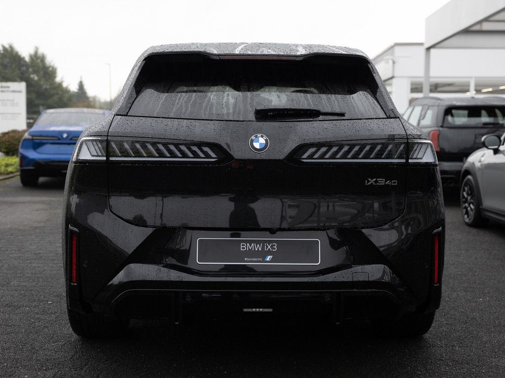 BMW iX3 - Bild 7