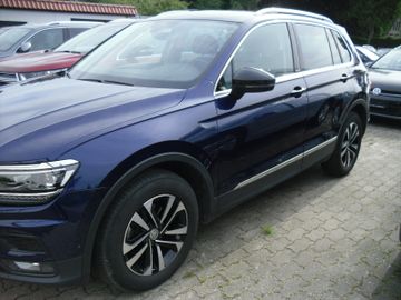 Volkswagen Tiguan - 3