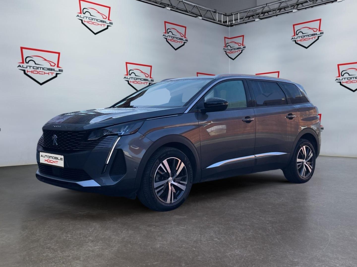 Peugeot 5008 Allure Pack 7-Sitzer Navi Digitales Cockpit