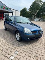 Renault Clio mit neuen TÜV - gebrauchte Renault Clio aus dem Jahr 2001